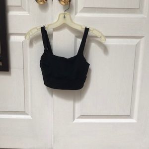 Lululemon black sports bra size 4 like new